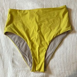 EUC lululemon deep sea high waist bottom
